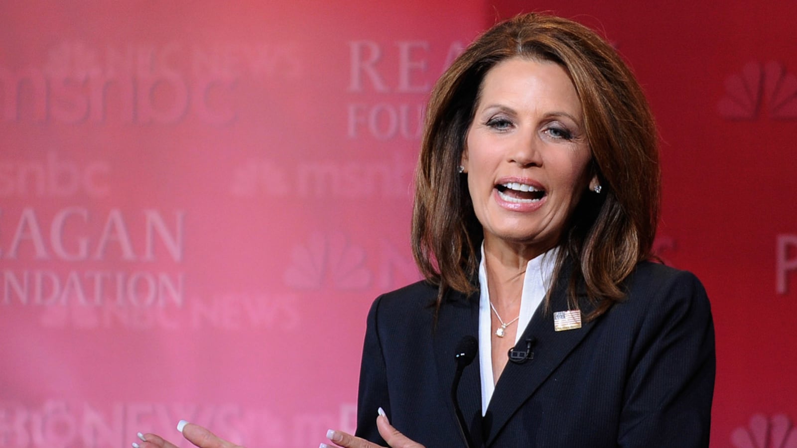 articles/2011/09/10/could-a-liberal-michelle-bachmann-or-sarah-palin-rally-the-democrats/bachmann-liveblog-debate-graham_dyh2kt