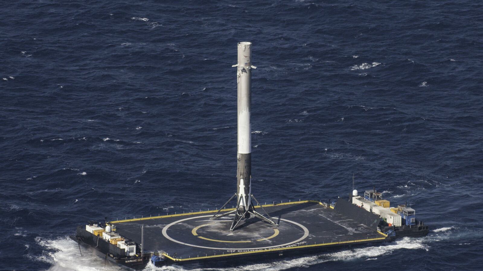 cheats/2016/05/06/spacex-s-falcon-9-lands-on-drone-ship/160506-spacex-rocket-lands-successfully-drone-ship-cheat_vcsgns