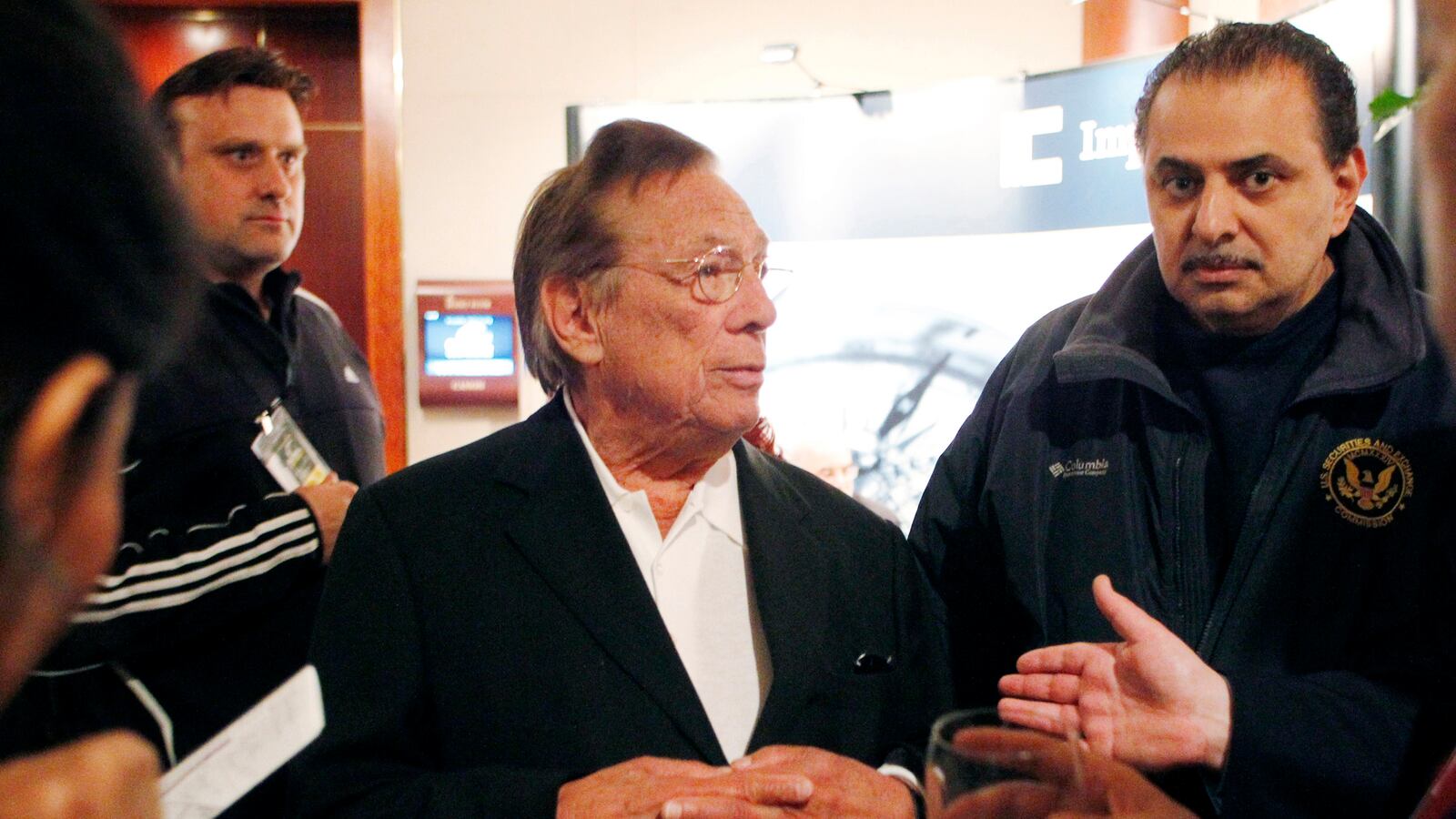 cheats/2014/06/10/sterling-clippers-not-for-sale/140610-donald-sterling-cheat_nkq9wq