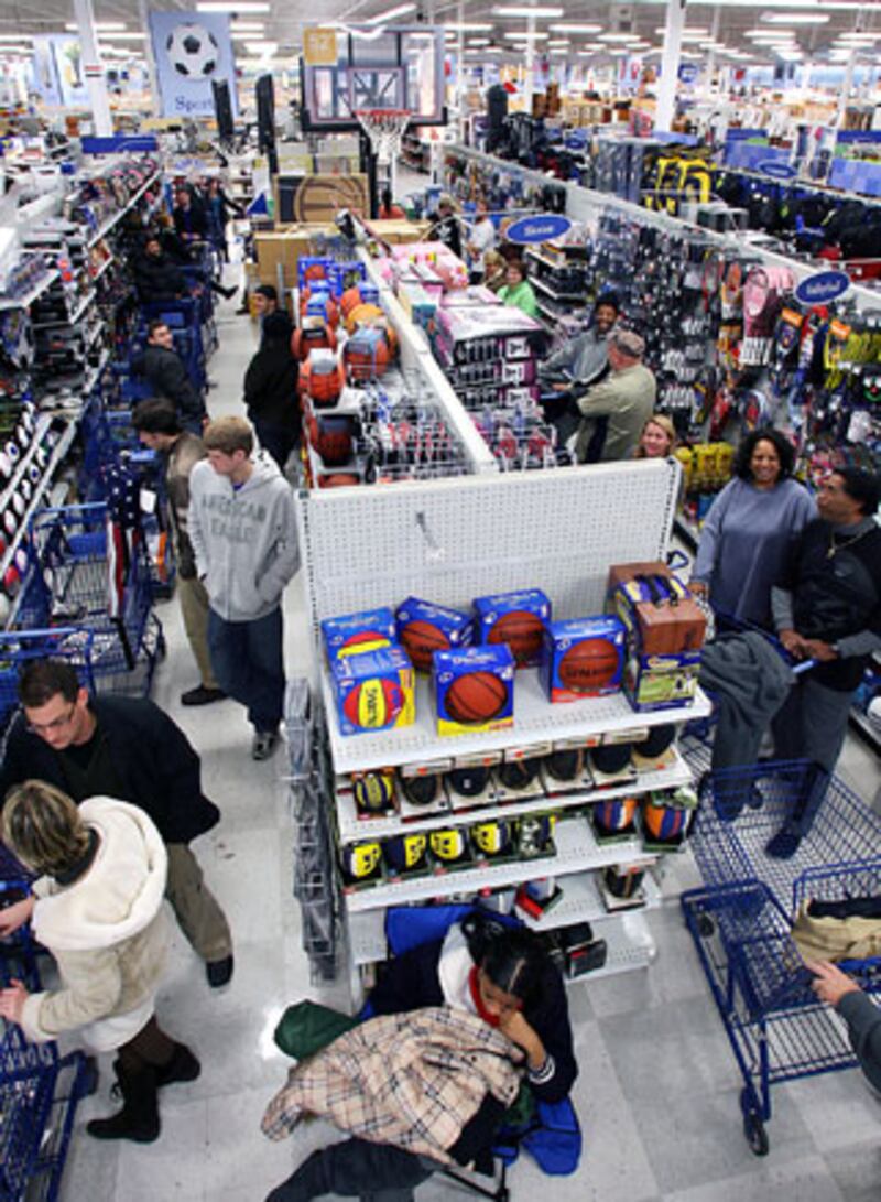 galleries/2010/11/19/black-friday-stores/black-friday-stores---meijer_duhamw