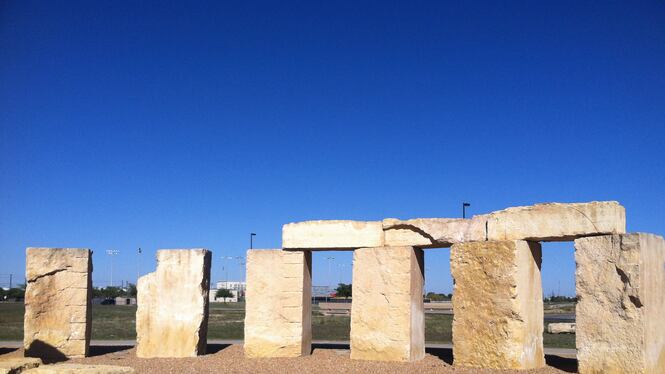 articles/2012/11/01/tourist-attractions-of-west-texas/Screen_Shot_2012-11-01_at_5.45.03_PM_v8knzt