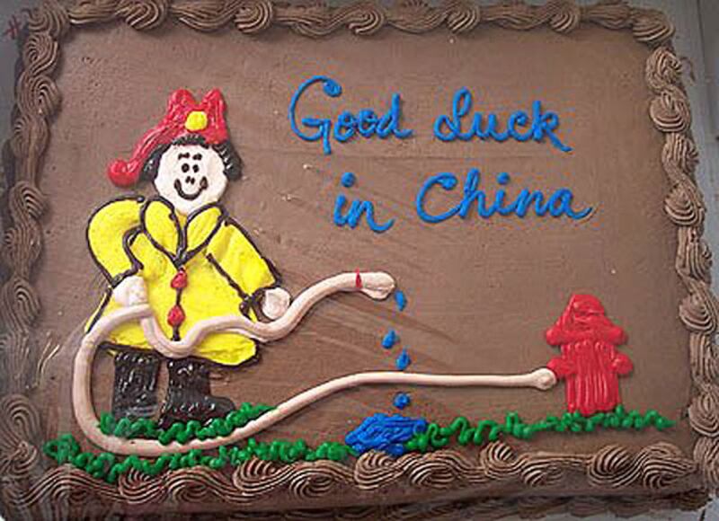 galleries/2009/09/01/world-s-ugliest-cakes/cake-wrecks---china-fireman_lvta0j