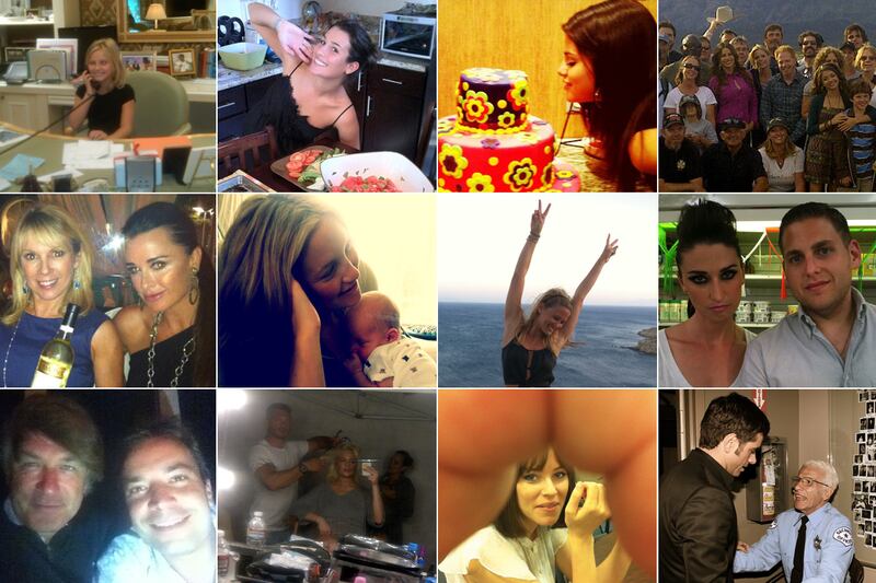 galleries/2011/08/28/best-celebrity-twitter-photos/twitpics-082811-tease_ekanfu