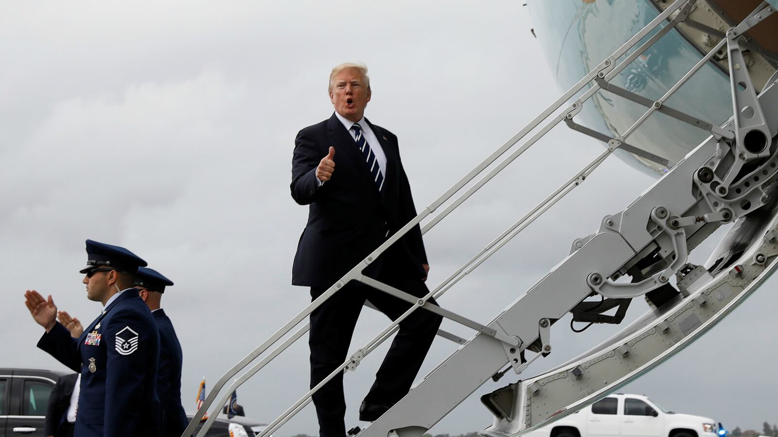 REUTERS_Kevin_Lamarque_1_sko3pr