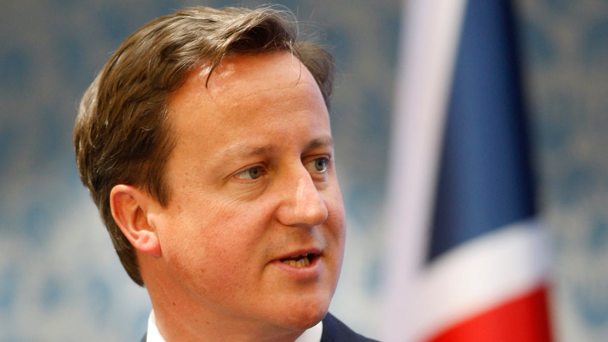 cheats/2011/12/09/e-u-deal-leaves-out-britain/britain-eu-deal-david-cameron-cheat_ltevkc