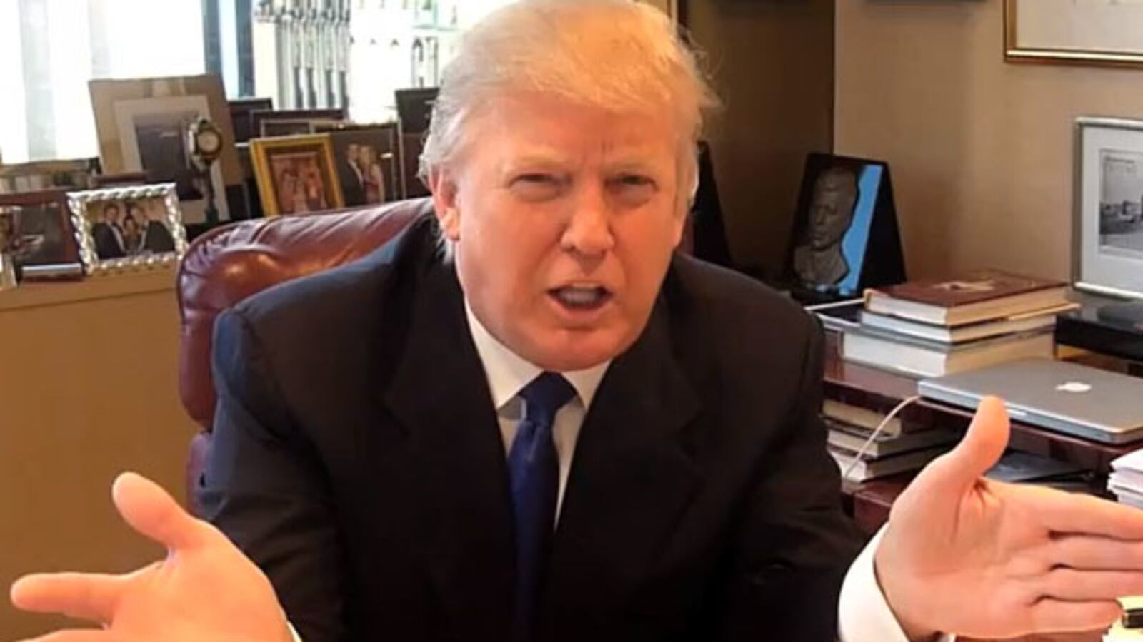 cheats/2011/12/06/donald-trump-is-a-2012-televangelist/111011-donald-trump-jon-stewart-1200_tysmdt