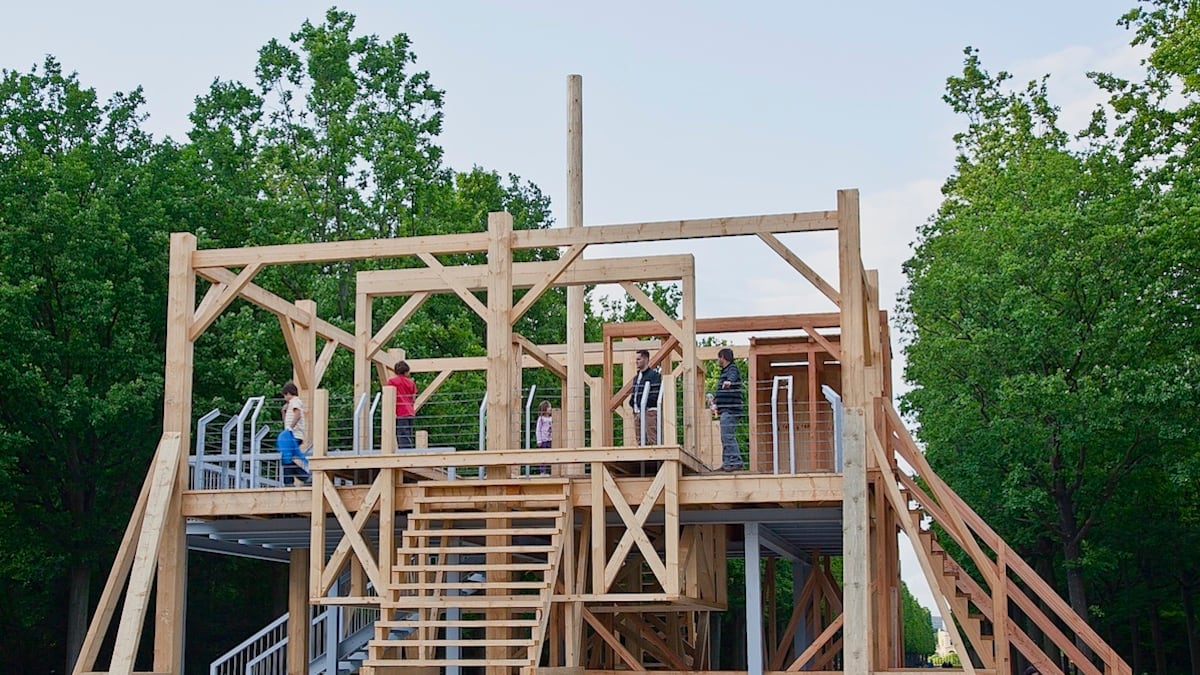 articles/2012/06/09/sam-durant-at-documenta-is-the-daily-pic-by-blake-gopnik/durant-daily-pic_xhylys