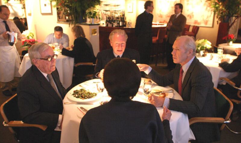 galleries/2009/08/27/dominick-dunne-1925-2009/dunne-6_peu3lz