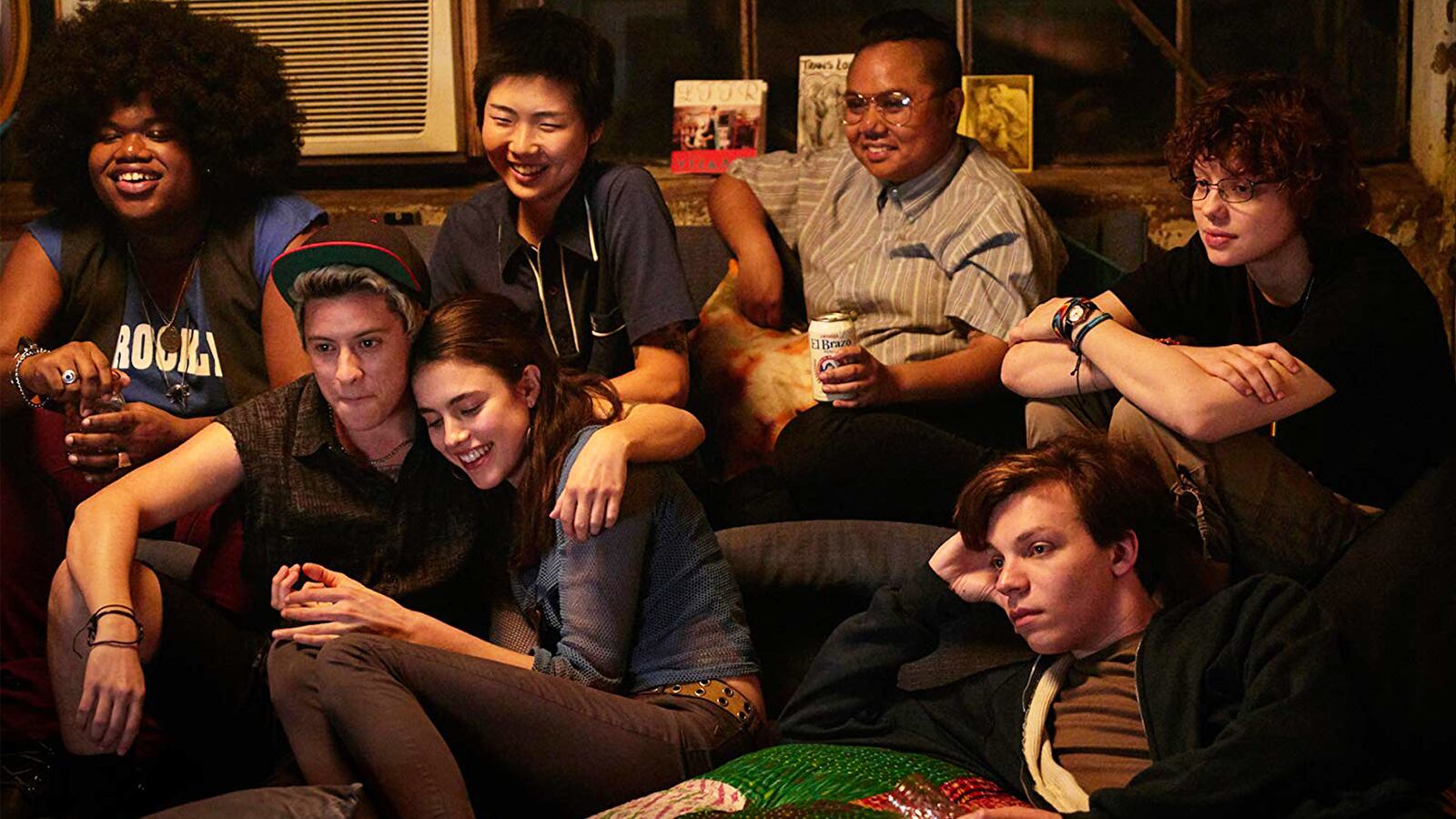 190812-fallon-adam-trans-tease_za6j98