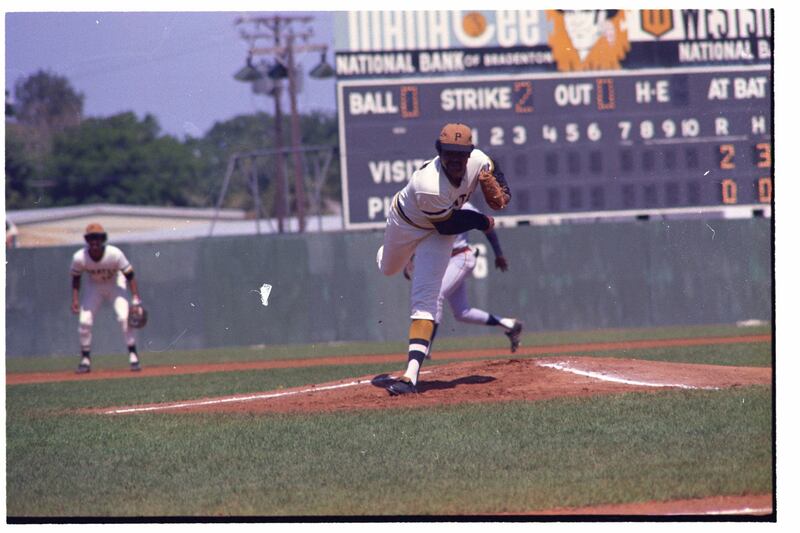 galleries/2014/08/27/fall-s-hottest-movies-gone-girl-interstellar-the-hunger-games-mockingjay-and-more/1-no-no_gepxpv