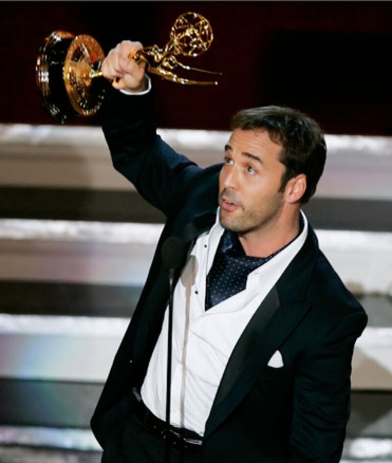 galleries/2009/09/17/when-em-entourage-em-got-serious/entourage---slide-4_iqkme9