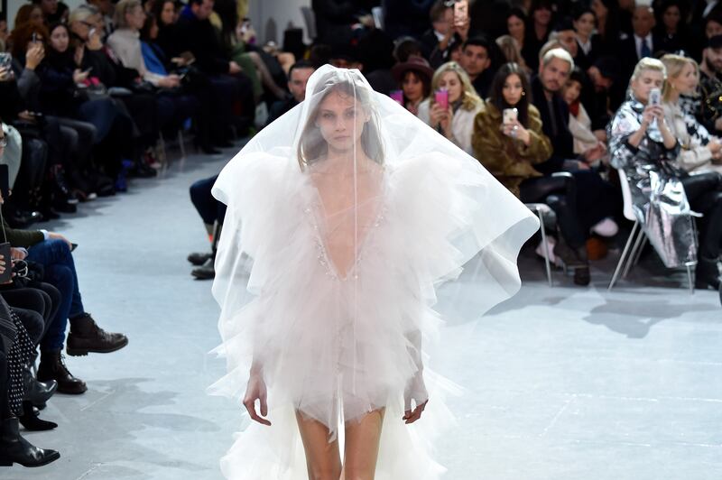 Alexandre-Vauthier-embed_kysdms