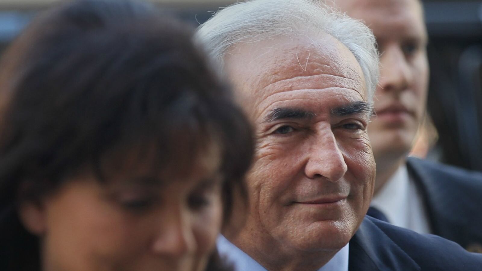 cheats/2012/12/10/strauss-kahn-maid-settle-lawsuit/strauss-kahn-settles-cs_nddj02