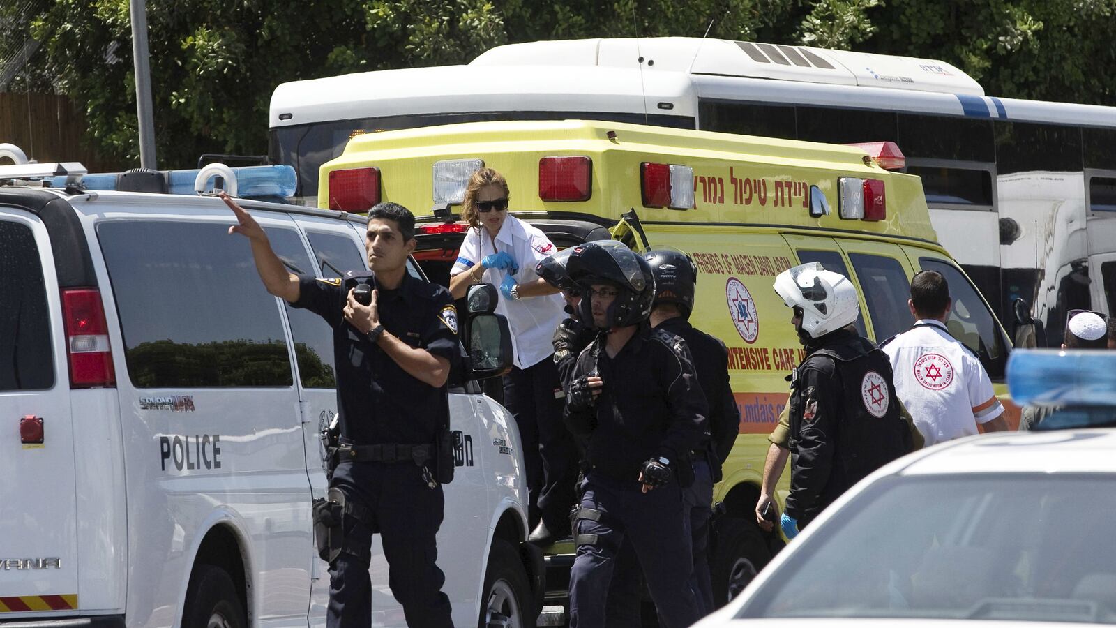 cheats/2015/07/30/jewish-man-stabs-jerusalem-pride-goers/150730-jerusalemstabbing-cheat_b5hfyo