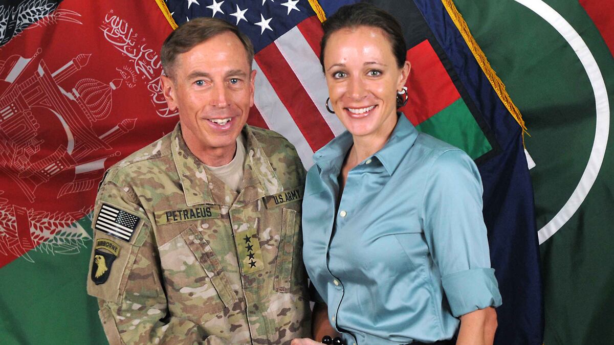 cheats/2012/11/15/sources-broadwell-had-classified-info/broadwell-security-clearance-cheat_gcneao