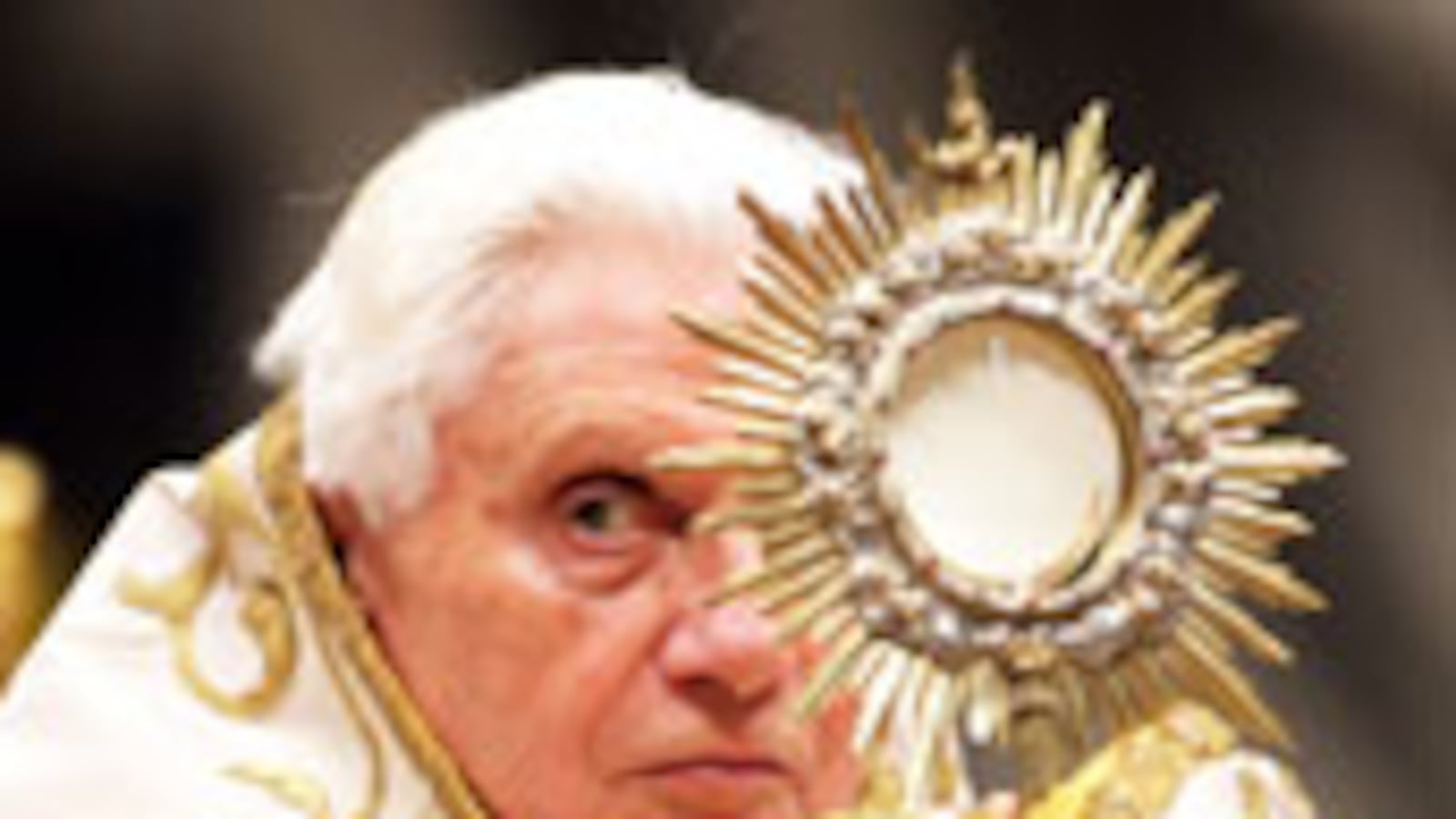 articles/2010/04/05/has-rome-lost-faith-in-the-pope/nadeau-pope_92407_qrtrxx