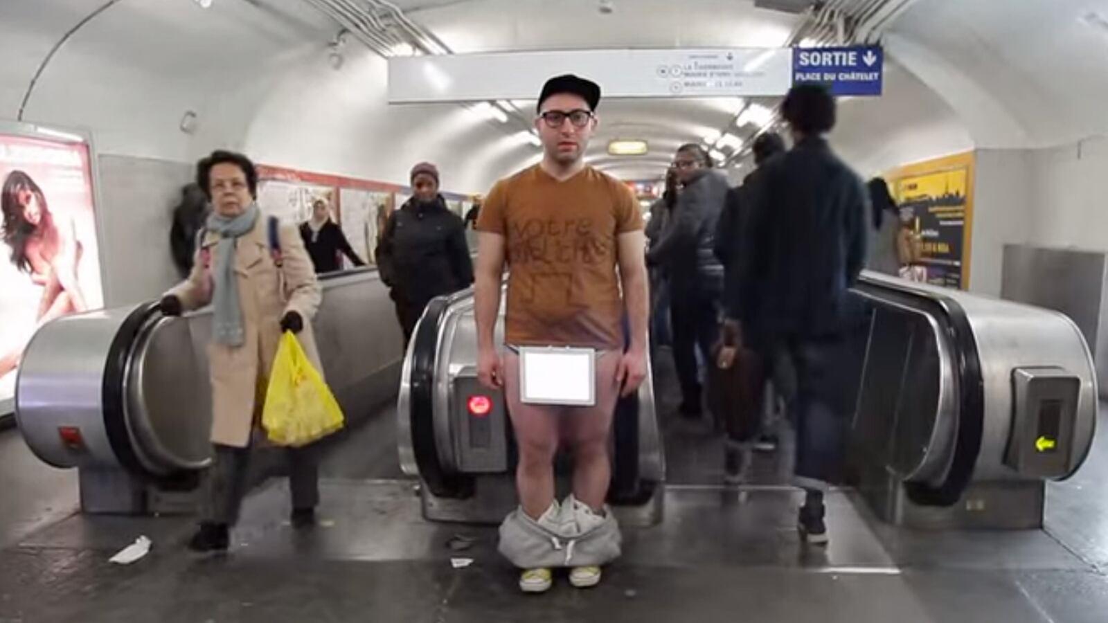 articles/2014/08/20/sex-crazed-narcissist-pretends-he-s-an-artist/140819-jjones-performance-tease_nylzru