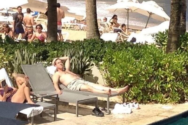 galleries/2011/02/11/shirtless-politicans/rick-santorum-shirtless_aqhy4w