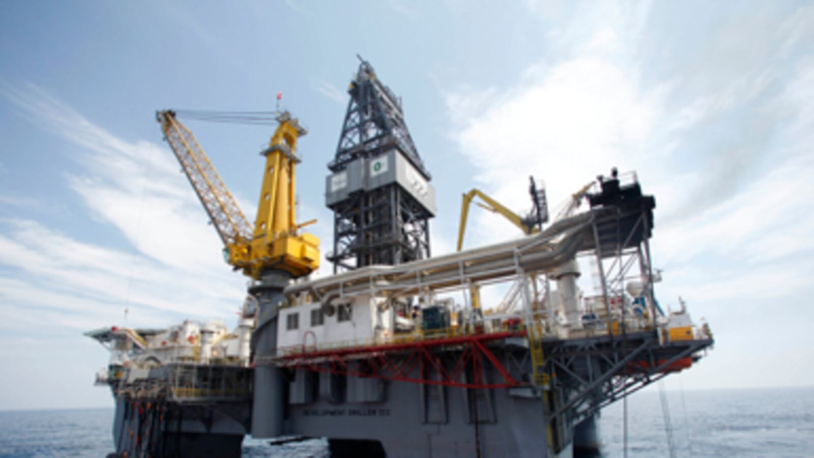 cheats/2010/10/13/how-politics-affected-oil-drilling-policy/offshore-drilling_133056_pkknp8