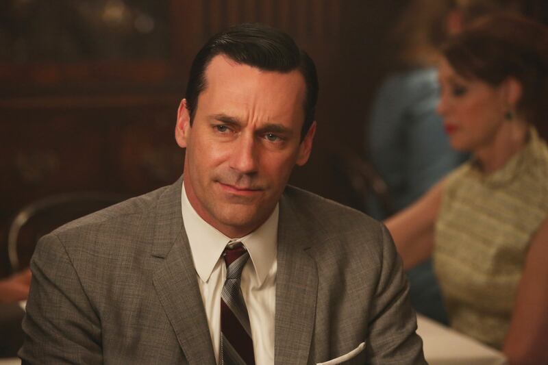 articles/2014/04/14/all-the-signs-that-don-draper-will-die-on-mad-men/140414-fallon-draper-tease_cbhhnd