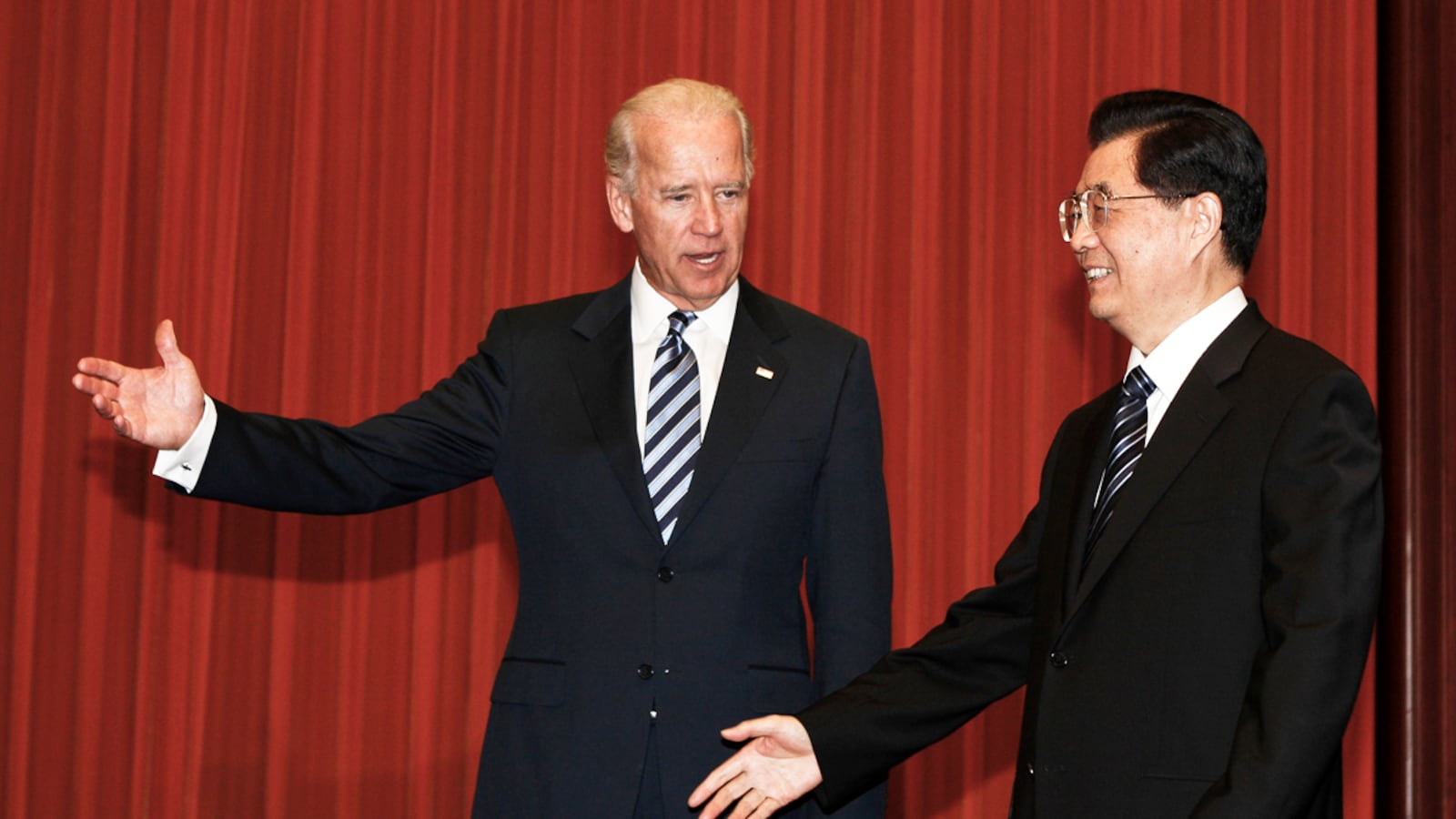 cheats/2011/08/20/biden-to-china-don-t-bet-against-u-s/biden-china-cheat_intz30