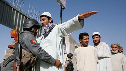 cheats/2009/08/20/afghan-voters-meet-violence/afghanistan-5_zlrcpk