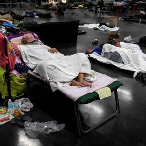 2021-06-27T191139Z_588781956_RC2W8O9Y6VOU_RTRMADP_3_USA-WEATHER_fzvfnb