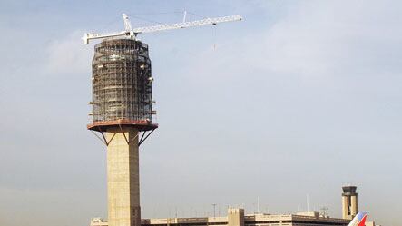 galleries/2009/11/19/america-s-airports-ranked-from-first-to-worst/airports---3-phoenix-sky-harbor-international-airport_o3ijri