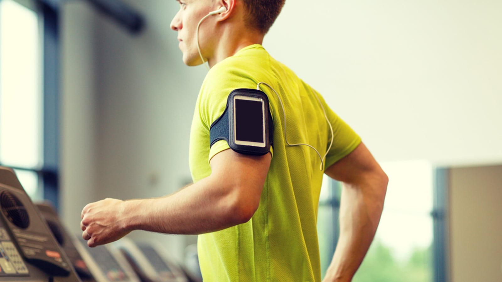 articles/2015/02/27/why-apps-might-be-just-as-good-as-wearables-for-tracking-steps/150220-dailyburn-wearables-tease_rja3x9