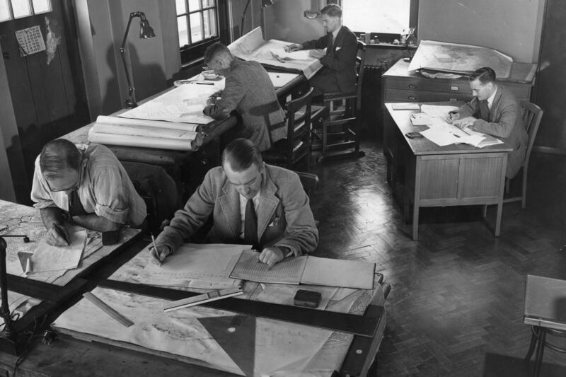 articles/2012/12/29/the-week-s-best-business-longreads-business-beast-s-picks-for-dec-30-2012/12-28-12-best-reads_s0tewr