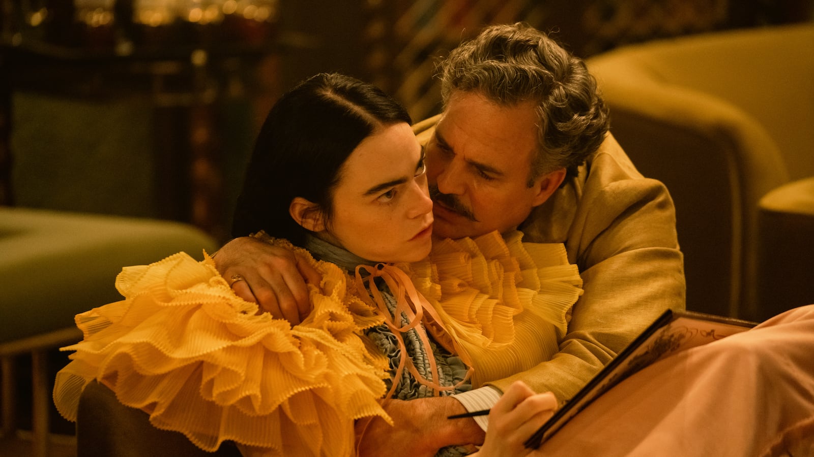 Photo still of Emma Stone and Mark Ruffalo in 'Poor Things'