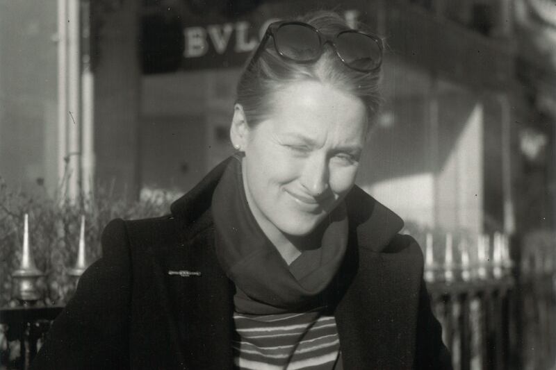 articles/2015/01/24/john-travolta-just-as-fever-struck-celebrities-on-the-brink-of-fame/150123-moroz-stars-tease_jv1aph