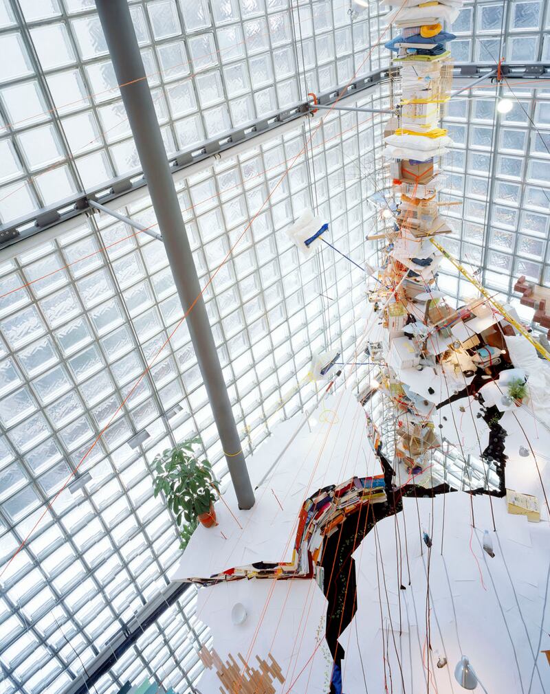 galleries/2013/05/29/venice-biennale-artist-sarah-sze-s-career-highlights-photos/130528-Sze-02_t6f5ig
