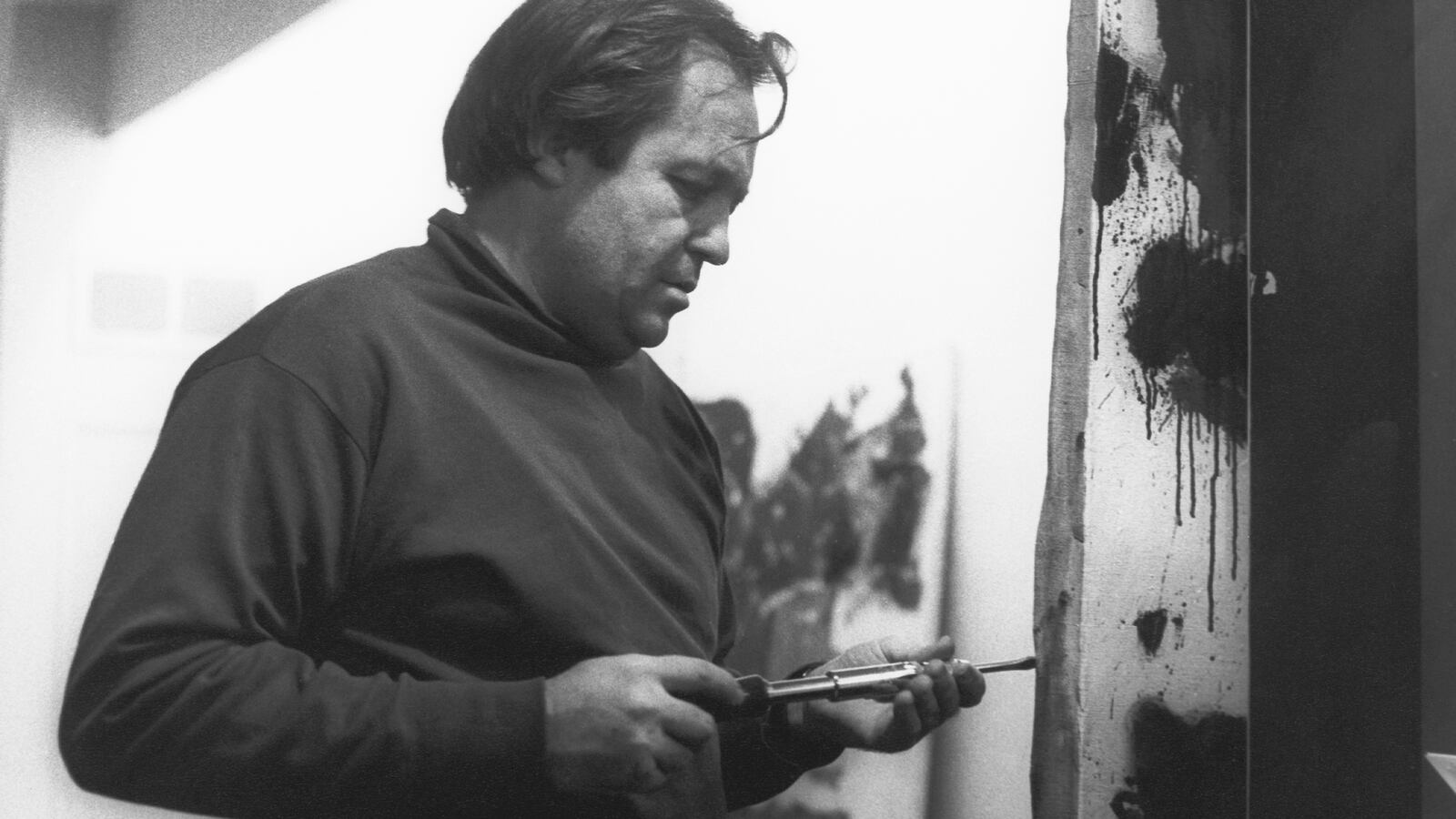 211025-Selz-painter-SamFrancis-tease_ejsvdp