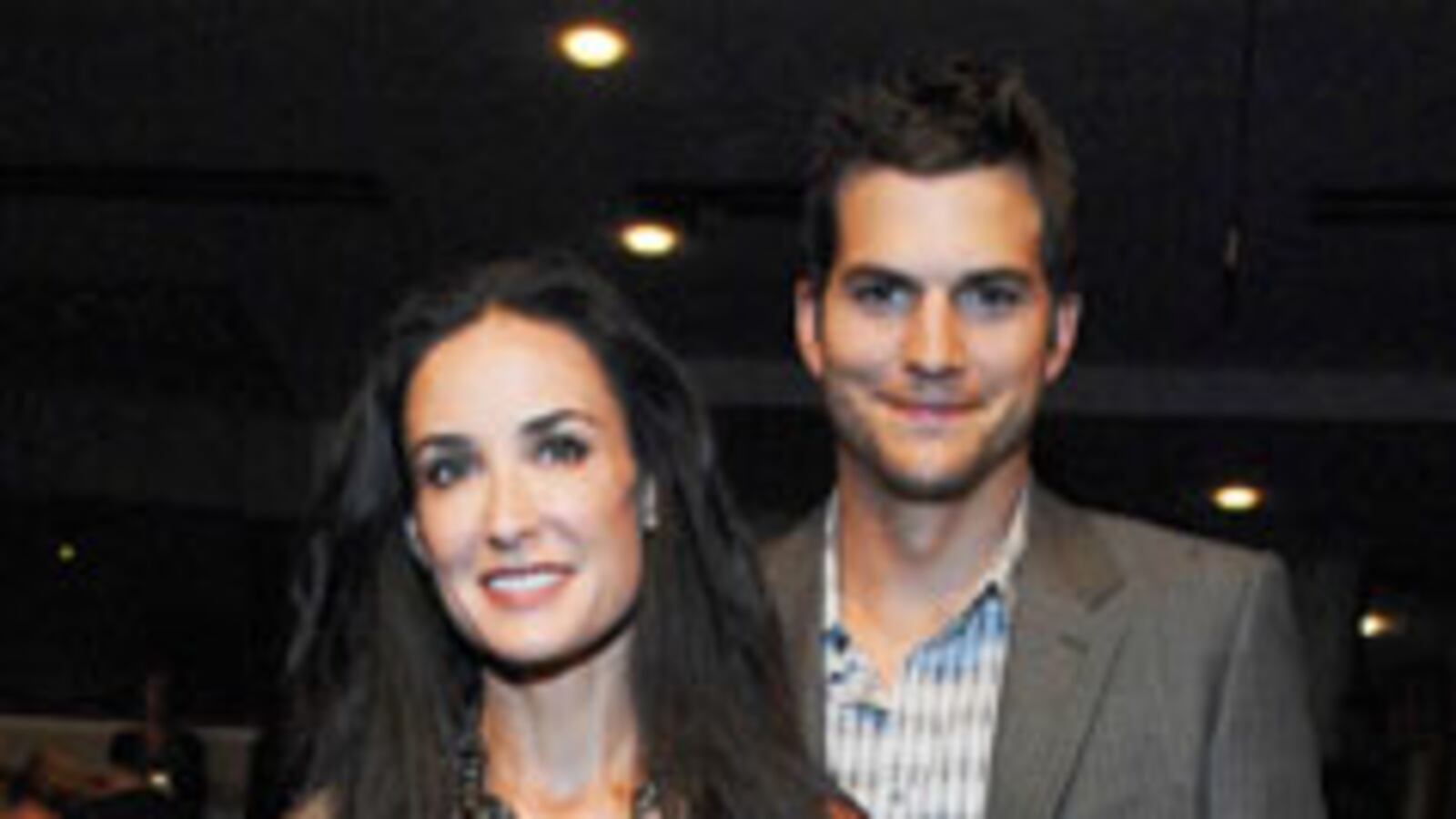 galleries/2009/10/14/demi-moore-and-ashton-kutcher-on-modern-day-slavery/freedom-awards---moore_f87pet