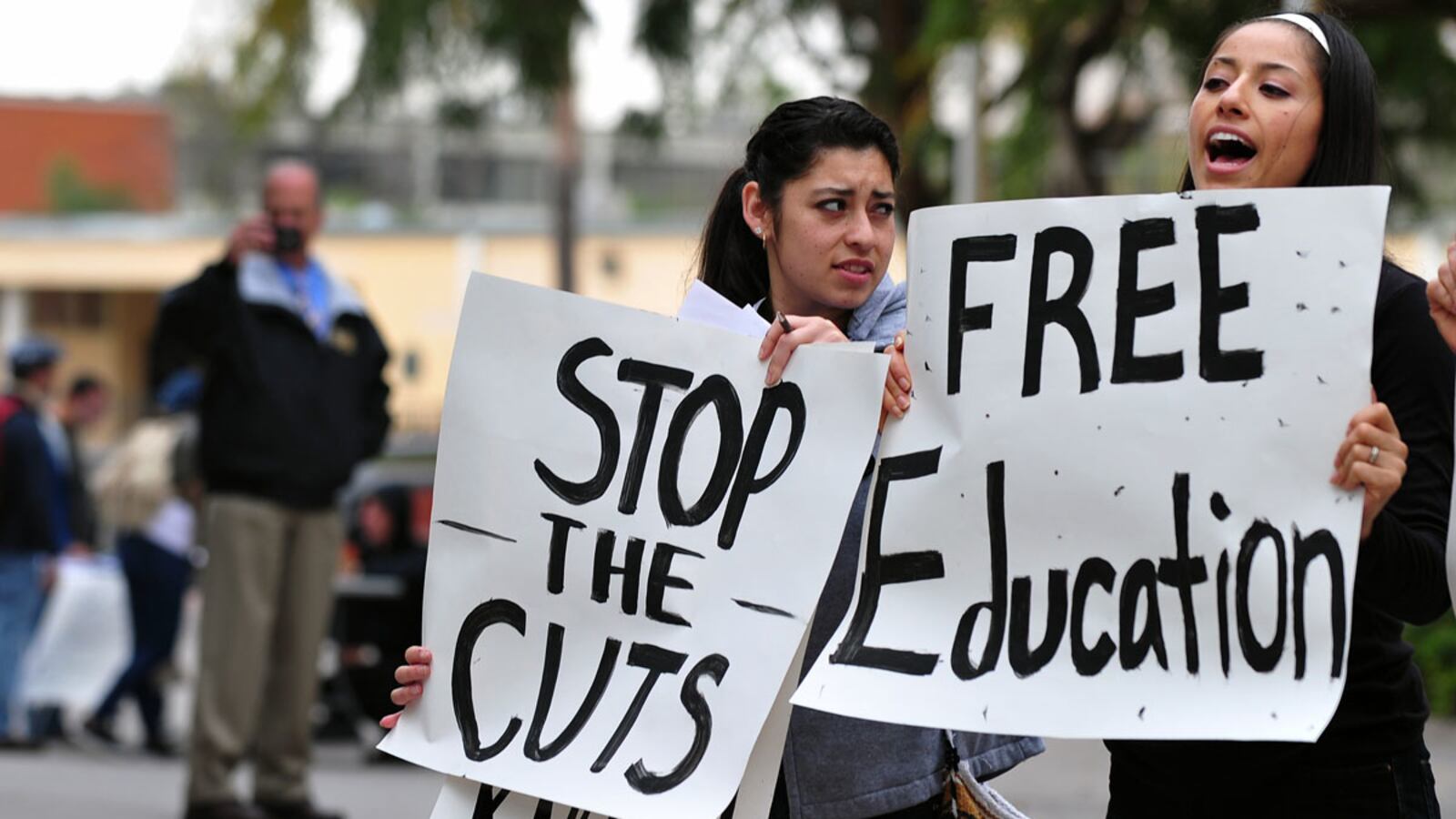 cheats/2012/03/20/cal-state-freezes-enrollment/california-state-university-freezes-enrollment-cheat_s3rb8a