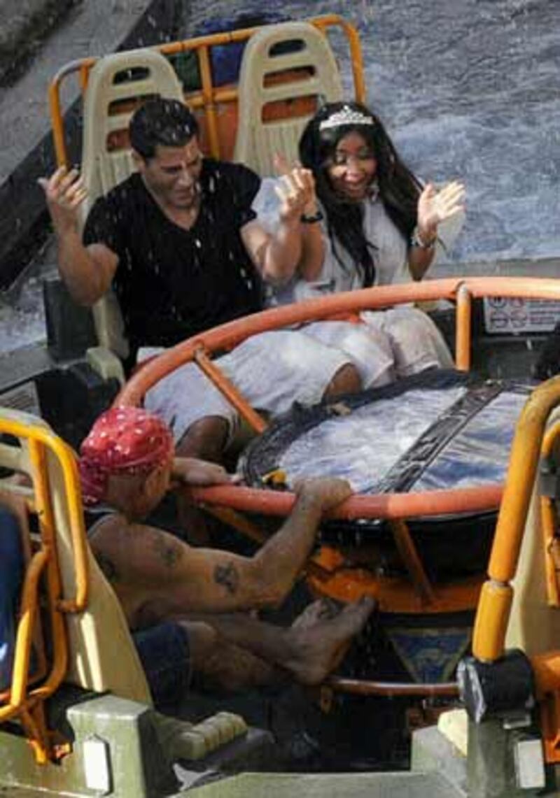 galleries/2010/11/18/best-celebrity-twit-pics/twitpi1118---snooki_abi902