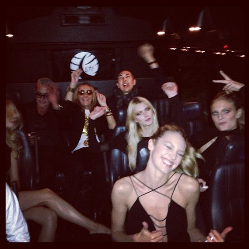 galleries/2012/10/20/kate-spade-tyra-banks-more-fashion-instagrams-photos/derek_il0pph