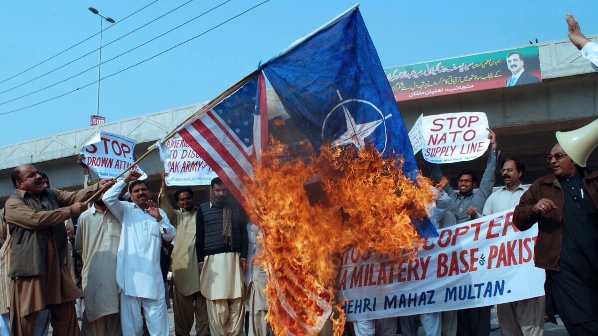cheats/2011/11/28/pakistan-disaster-reveals-obama-doctrine/pakistan-nato-strike-us-apology-cs_v3hm0z