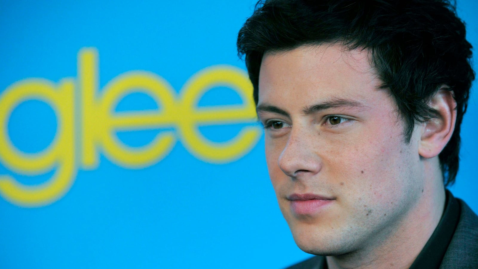 cheats/2013/07/17/glee-s-return-may-be-delayed/130717-glee-cheat_mehbef