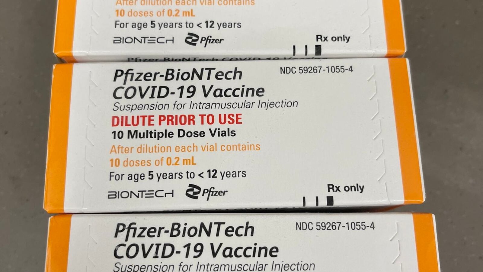 FDITU-_XoAAQ3hm_slgcqk