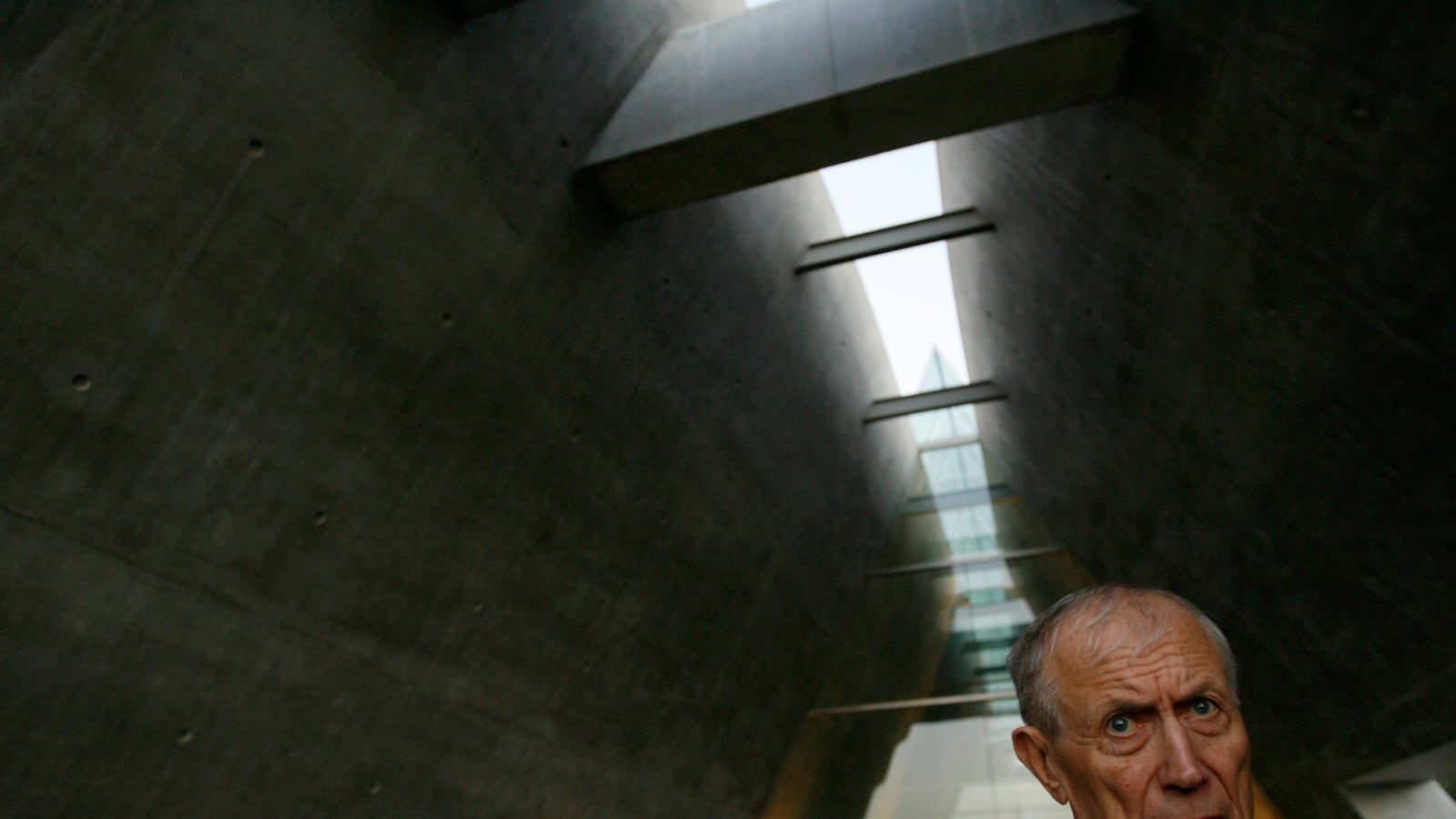 cheats/2017/04/01/russian-poet-yevtushenko-dead-at-84/170401-russian-poet-yevtushenko-dead-cheat_bvvp7q