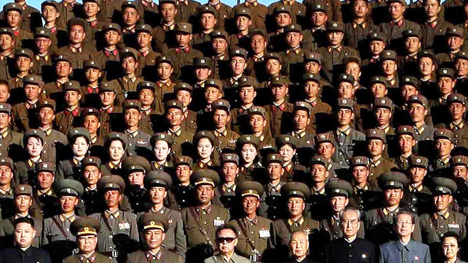 articles/2011/12/19/inside-north-korea-s-first-family-rivals-to-kim-jong-un-s-power/kim-jong-succession-box_gninbn