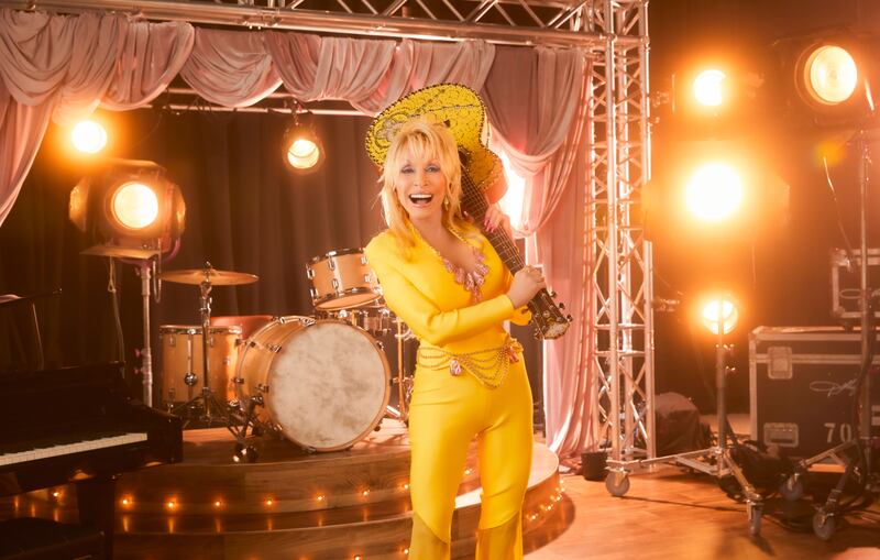 Kendra Scott x Dolly Parton