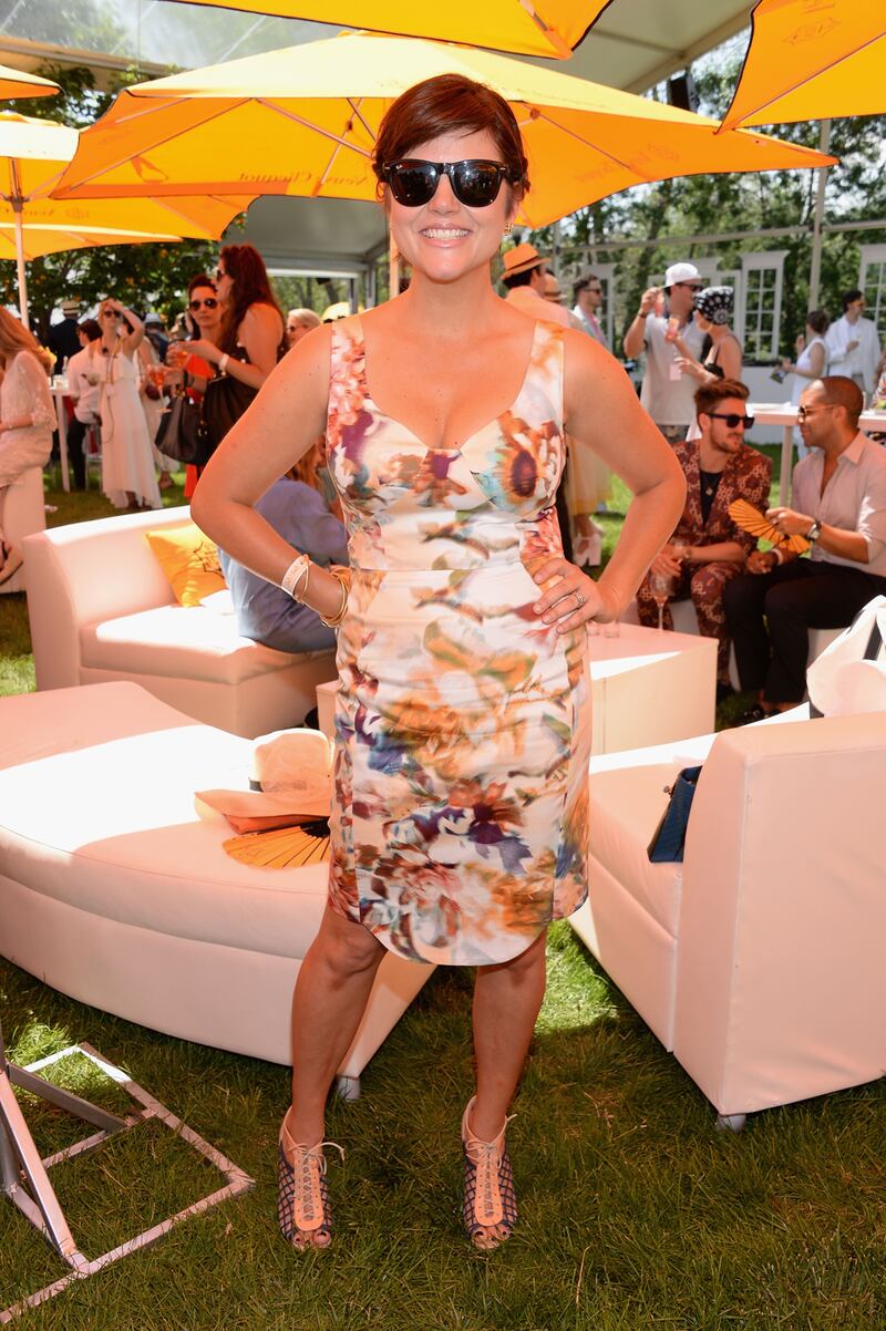 galleries/2013/06/02/stars-flock-to-veuve-clicquot-polo-classic/130602-polo-18_iq3ovf