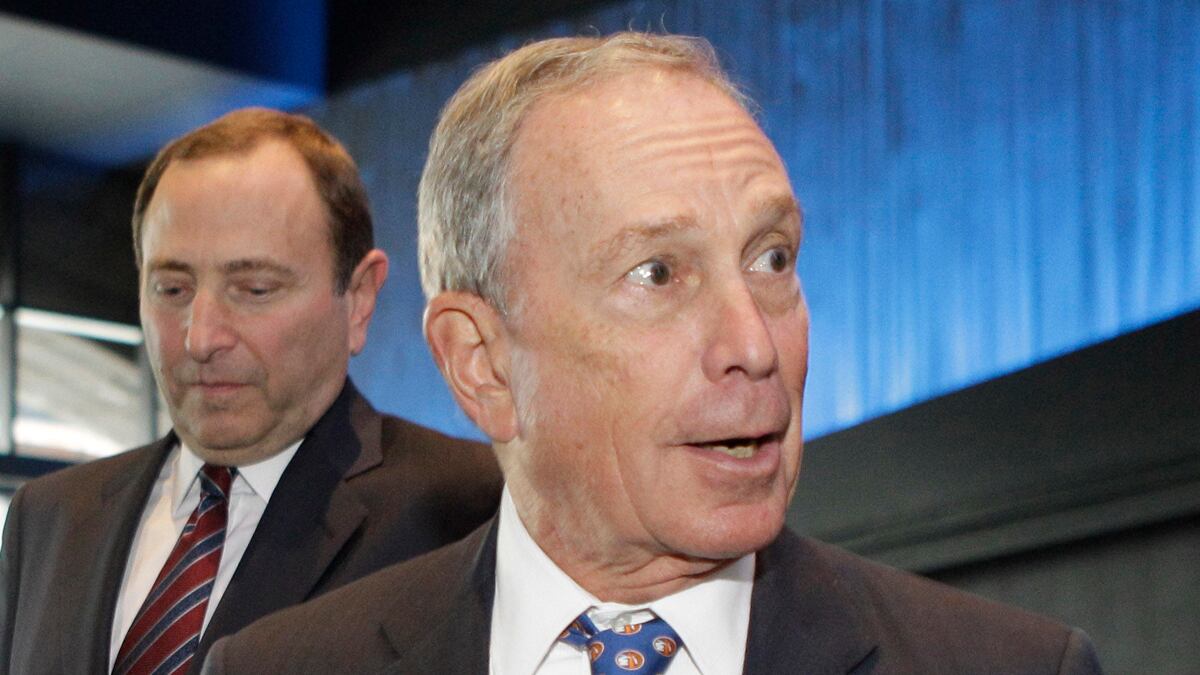 cheats/2012/11/01/bloomberg-endorses-obama/mayor-bloomberg-endorses-obama-cheat_mk5l5l