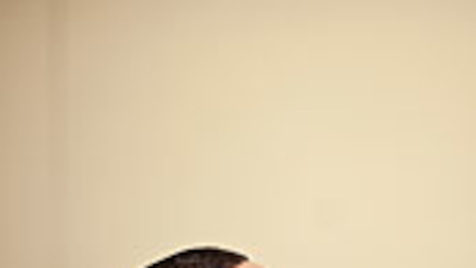 articles/2010/08/15/obama-cowers-on-the-ground-zero-mosque/varadarajan-obama-mosque_120245_xzygol