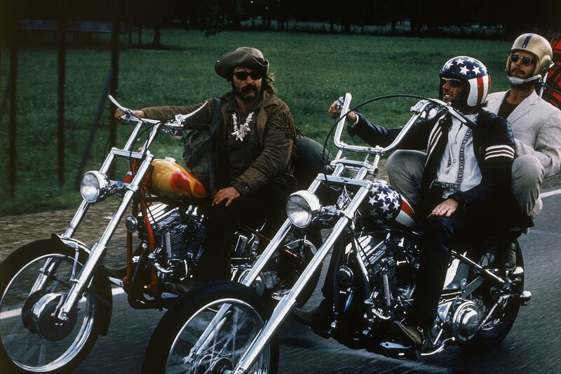 galleries/2013/09/01/choppers-road-hogs-and-bikes-vintage-photos-of-motorcycles-on-the-road/130828-motorcycle12_vymtzi