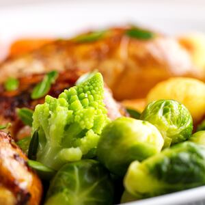 articles/2013/02/23/so-you-wanna-be-vegan-start-here/130222-vegan-dinner-tease_dkvfeo