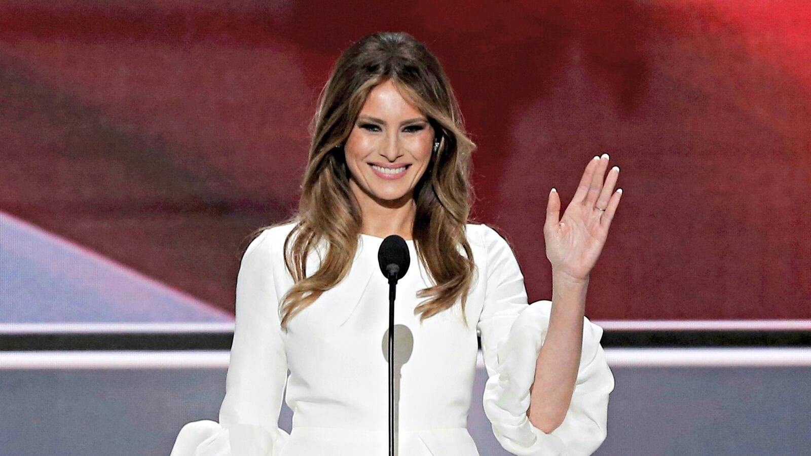 cheats/2016/07/28/melania-trump-explains-website-deletion/160728-melania-trump-cheat_i1i2ew